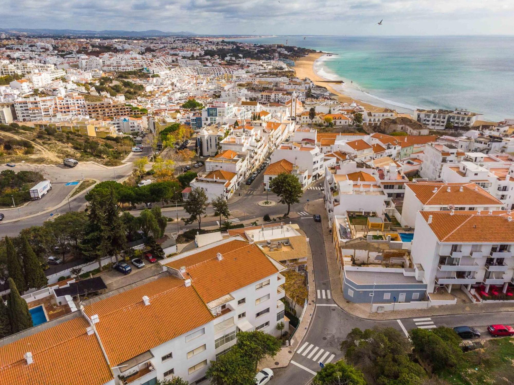 Casa Santa Maria - Sea View - 500M From The Beach - Wifi 알부페이라 외부 사진