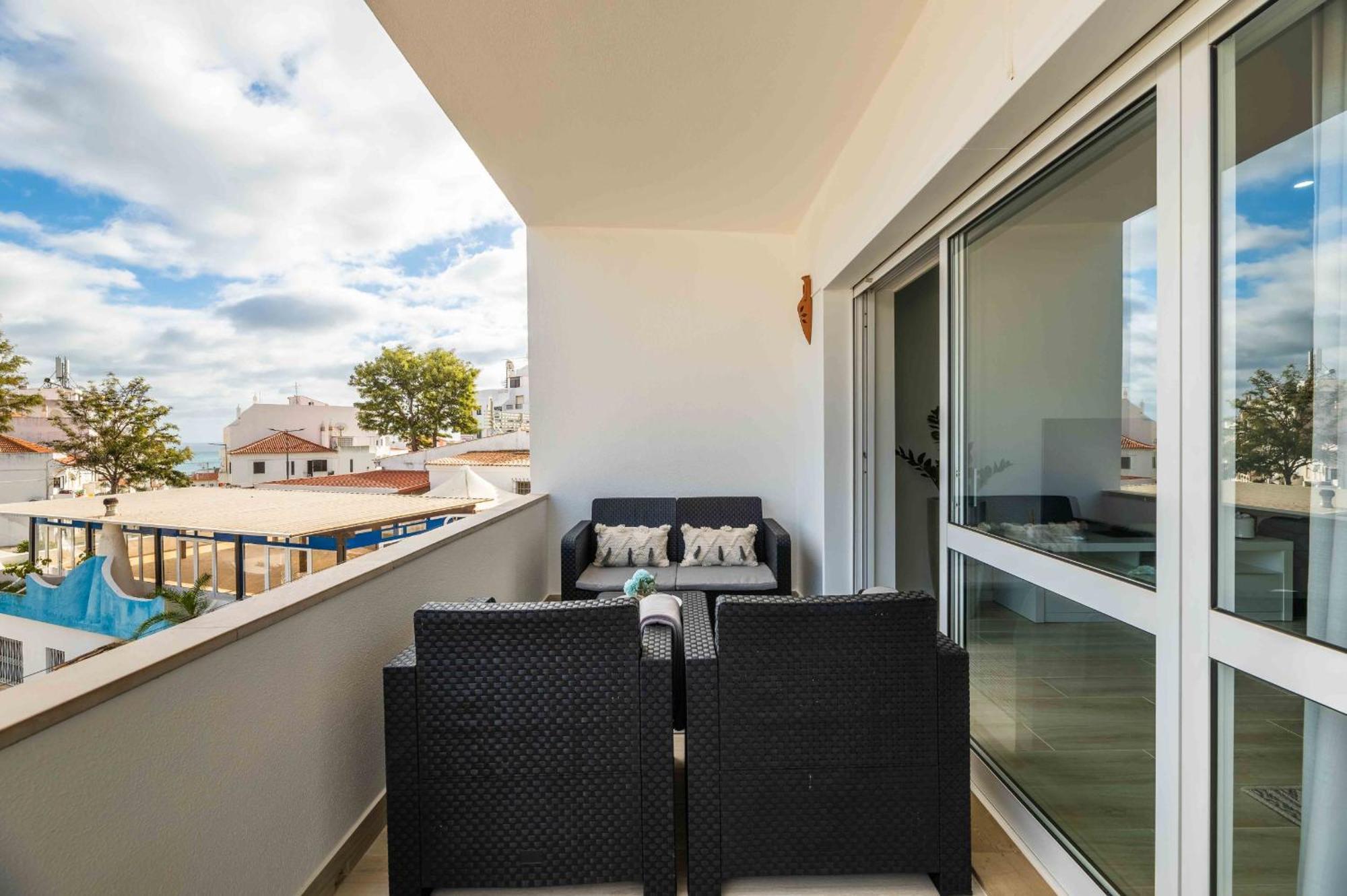 Casa Santa Maria - Sea View - 500M From The Beach - Wifi 알부페이라 외부 사진
